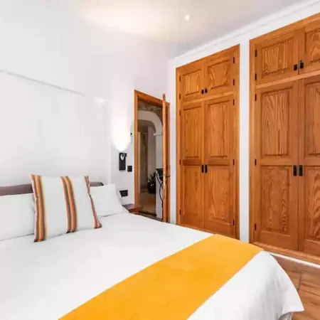 Cal Moliner - With Private Pool Villa *
