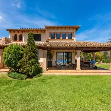 Villa Cal Moliner - With Private Pool Port de Pollenca